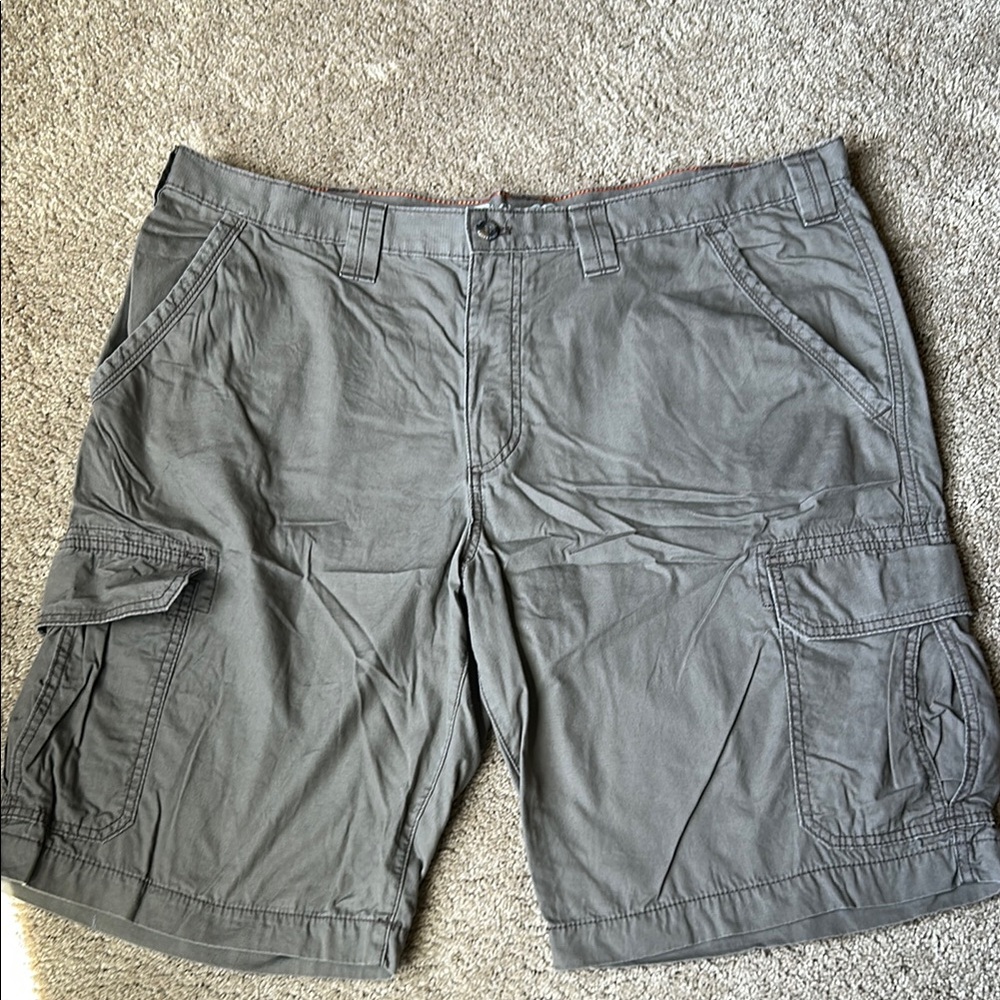 Eddie Bauer Men's Brown Cargo Shorts